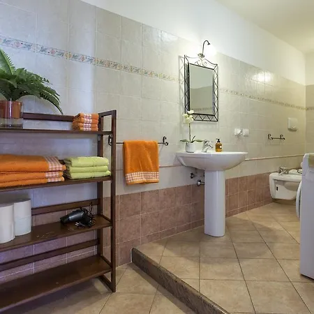 Apartman Elena House Fertilia