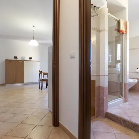 Apartment Elena House Fertilia *