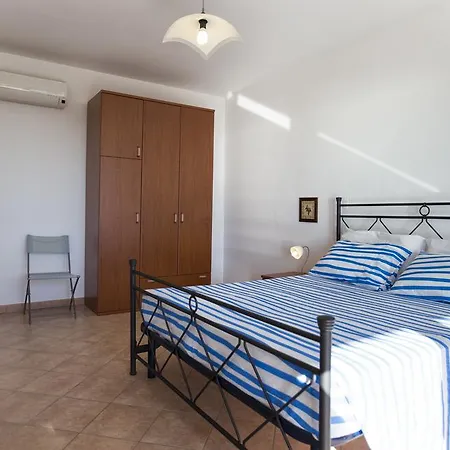 Lägenhet Elena House Fertilia